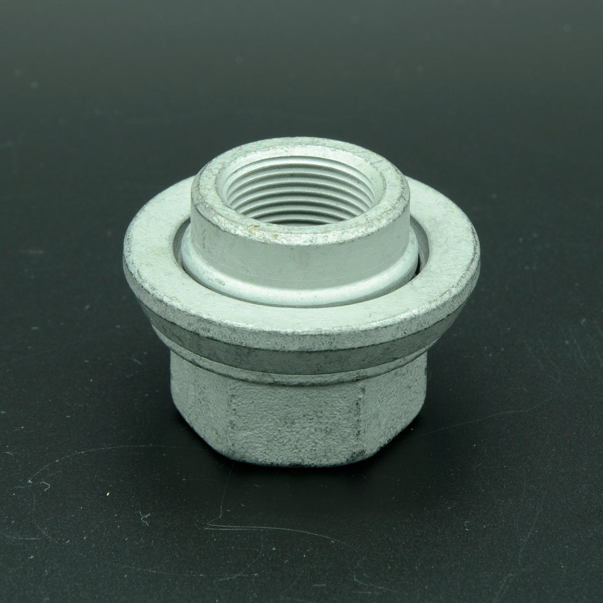 Original Alcoa® Hülsenmutter kurz M20x1,5 SW 30 mm (GAX614230G)