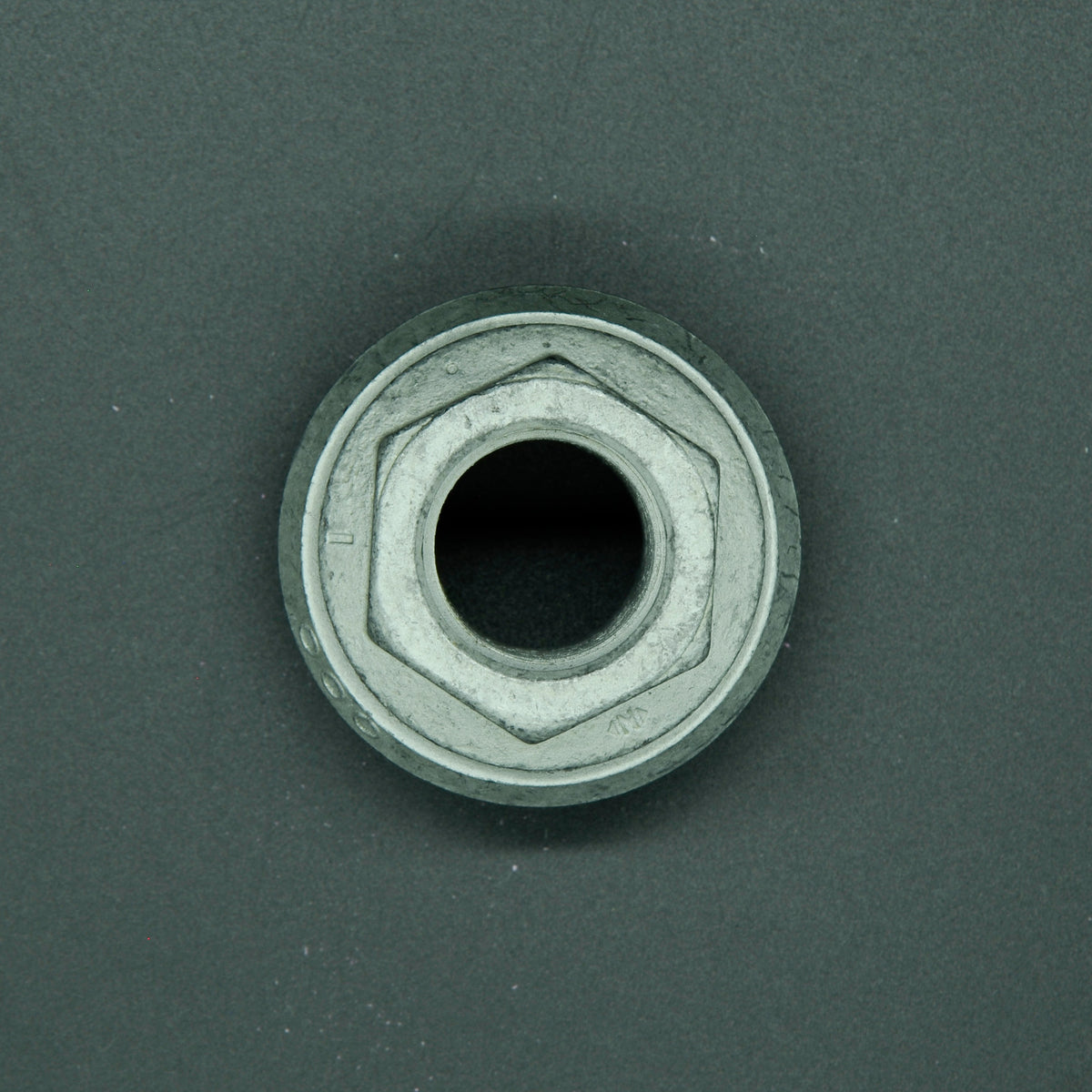 Original Alcoa® Hülsenmutter lang M18x1,5 SW 27 mm (GAX542126G)